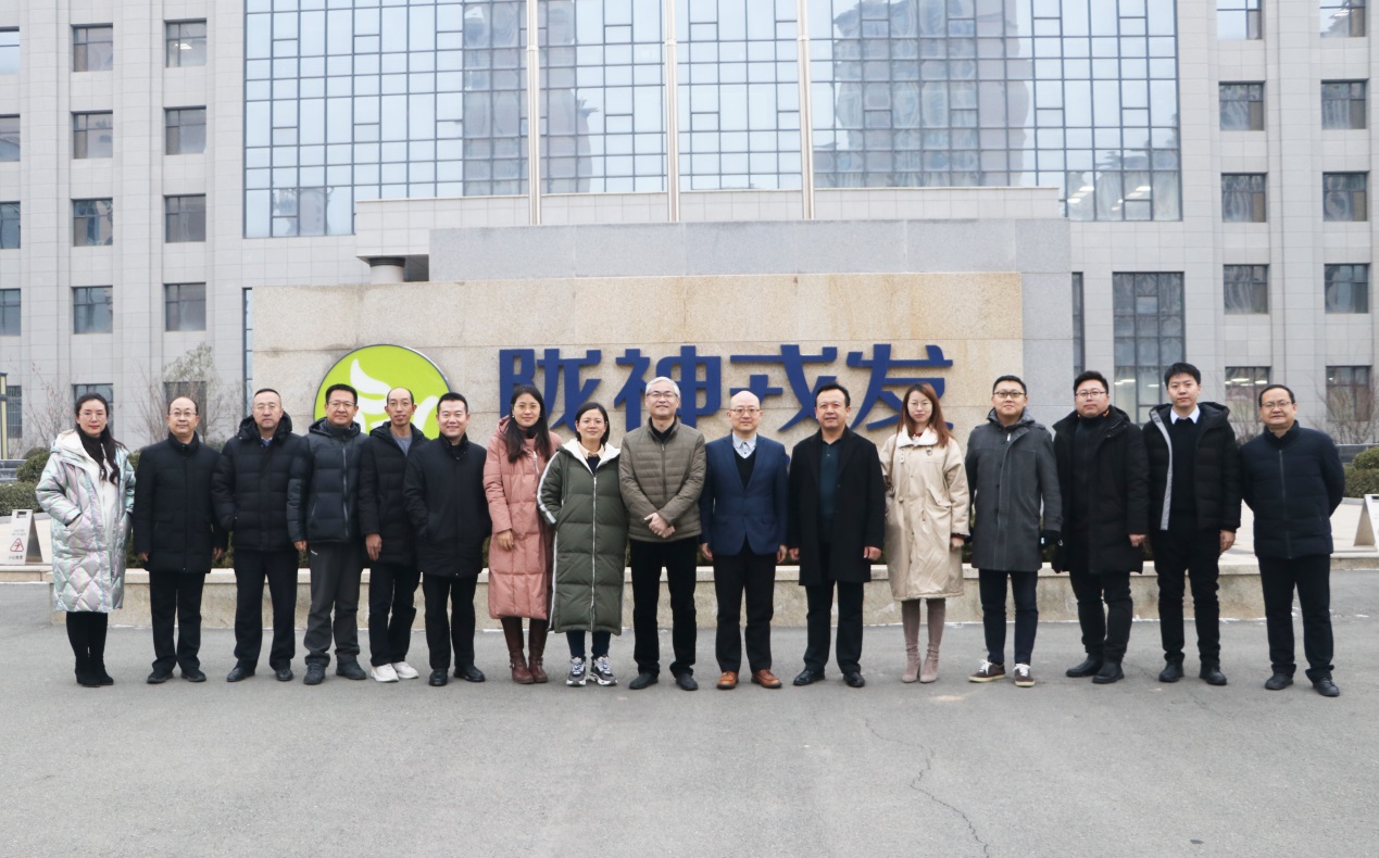 復(fù)星醫(yī)藥產(chǎn)業(yè)公司副總裁袁寧一行蒞臨隴神戎發(fā)考察調(diào)研