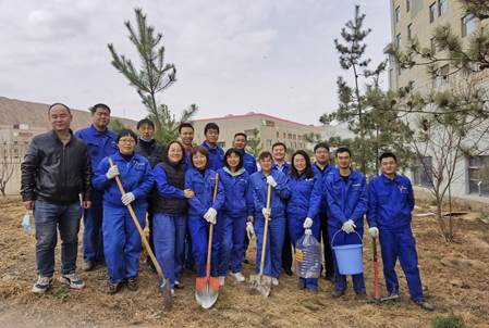 說明: 說明: E:黨群工作部2022黨委3月植樹活動a7f2eaa1eeb81c2e8146b48ef0c0046.jpg